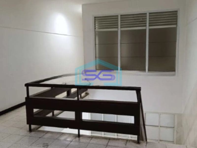 Disewakan Ruko 2 Lantai Luas Bangunan 360m2 di Jl Beteng Semarang