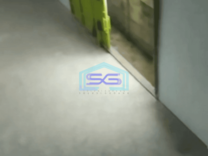 Disewakan Gudang Bisa Akses Container Luas Bangunan 368 m² di Karawaci Tangerang