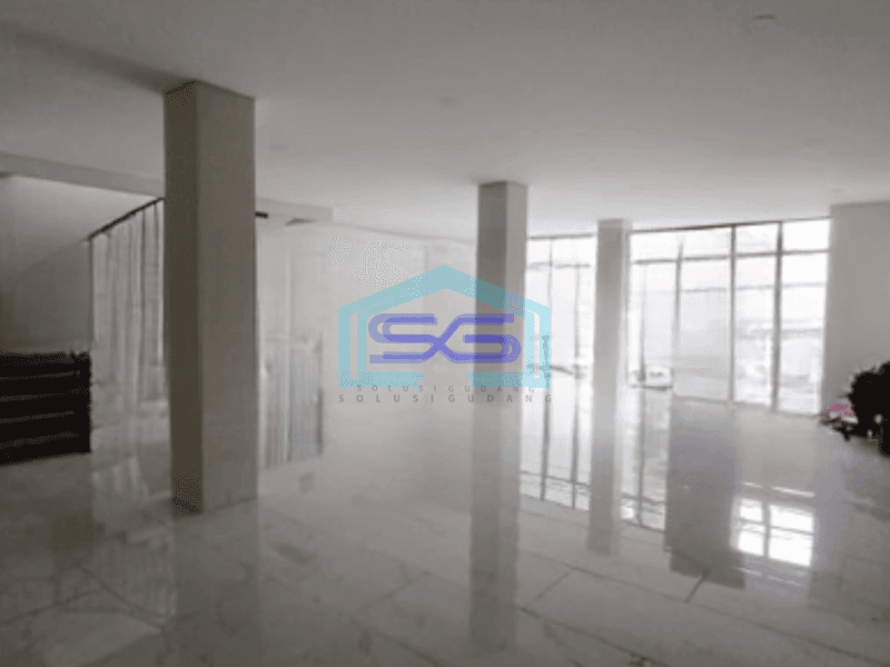 Disewakan Ruko 3 Lantai Luas Tanah 108 m² di Puri Indah Jakarta Barat