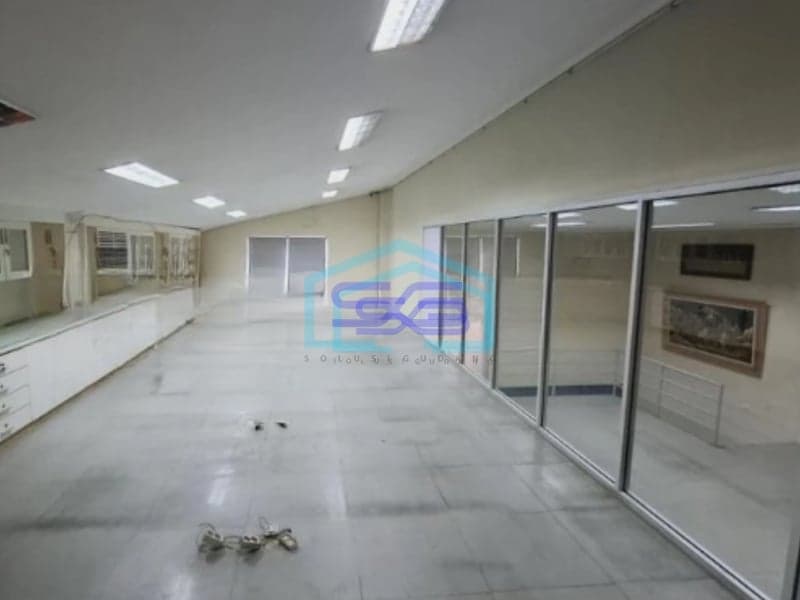 Dijual Gudang Luas Tanah  397 m² Lokasi di Kapuk Kamal Jakarta Barat