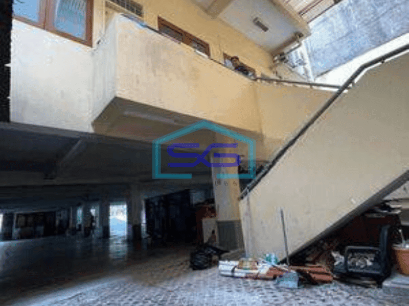 Disewa Ruko Cocok Kantor di Mainroad Surya Sumantri