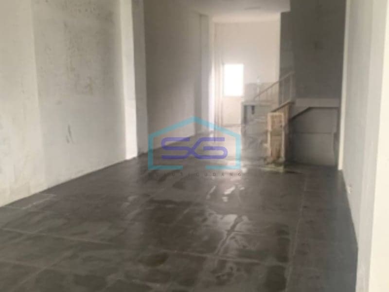 For Rent Ready-to-Use Shophouse Near Arion Mall in Rawamangun, East Jakarta Building Area 333 m²