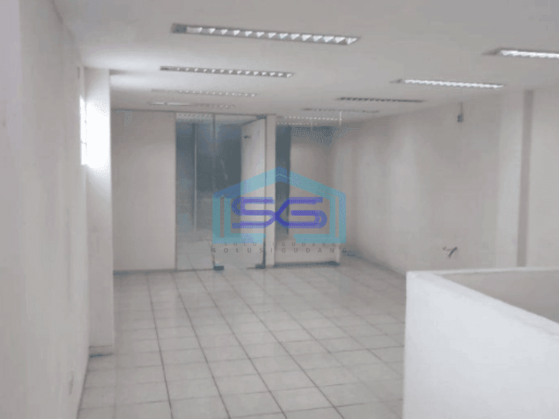 Disewakan Ruko 3 Lantai Luas Tanah 150 m² di Semarang Jawa Tengah