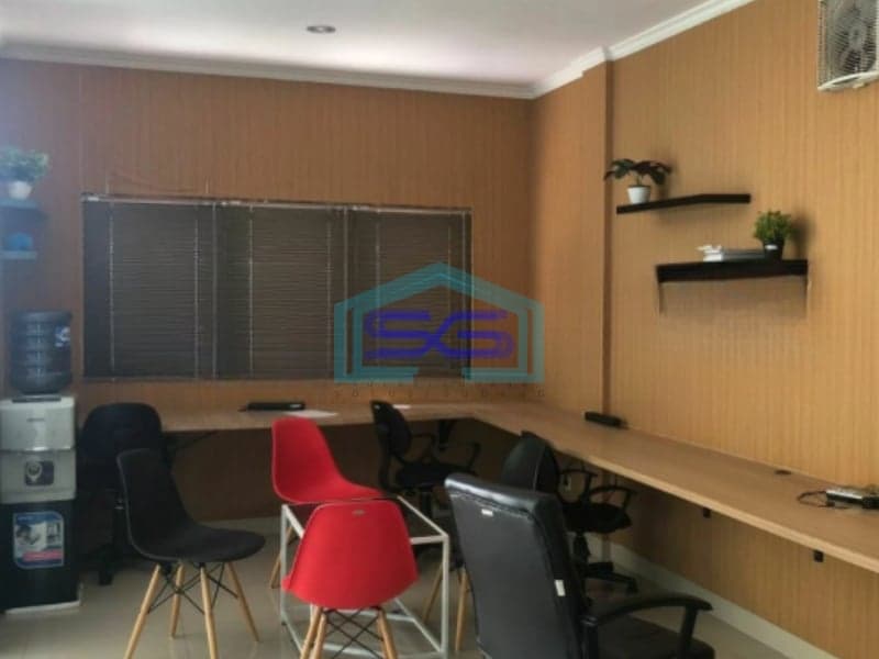 Disewakan Kantor 3 Lantai Luas Bangunan  150 m² Lokasi Banguntapan Bantul Yogyakarta