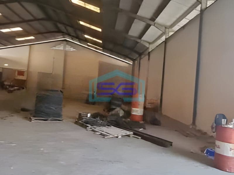 Dijual Gudang Luas Bangunan 13300 m² Lokasi Bebas Banjir di Gunung Putri Bogor