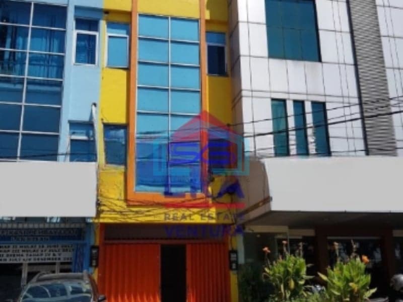 Disewakan Ruko Raya Kendangsari Industri, Dekat Raya Jemur Andayani Surabaya Luas Bangunan  243 m²