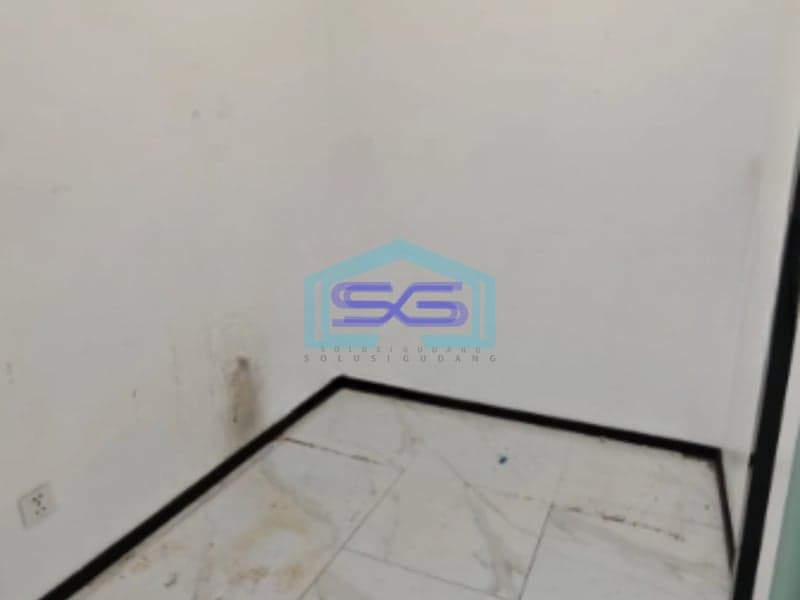 Disewakan Kantor Luas Bangunan  392 m² Lokasi Tanjung Duren Jakarta Barat