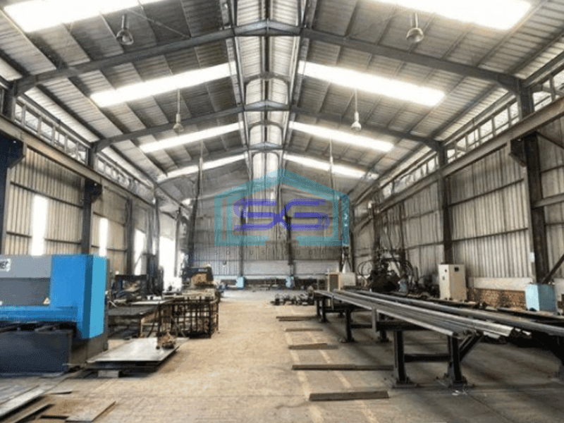 Dijual Gudang Luas Bangunan  3215 m² Bisa Masuk Container di Curug Tangerang