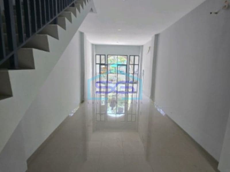 Disewakan Ruko Murah di Citra 6 Bagus dan Ramai LB 250 m² Jakarta Barat