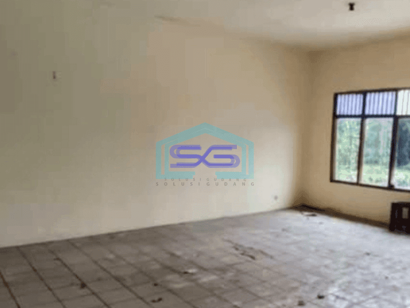 Dijual Gudang Siap Pakai Luas Bangunan 525 m2 Lokasi Teluk Naga Tangerang