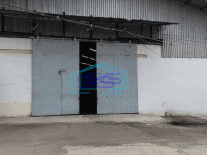 Disewa Gudang Bagus, di area Pulo Gadung. Akses contener 40