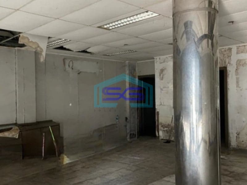 Disewakan Ruko 3 Lantai Ex Bank di Semarang Tengah Luas Tanah 180m2