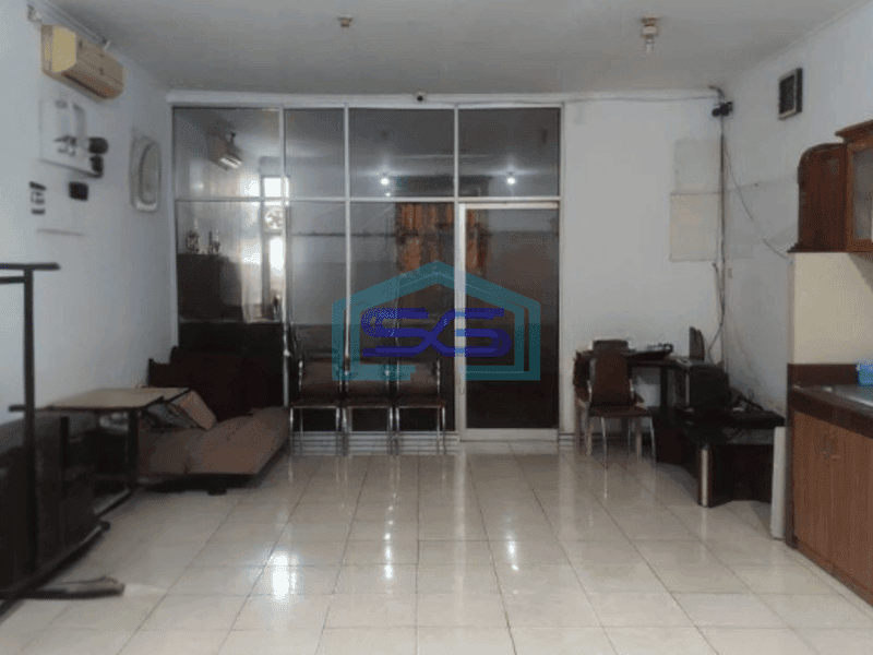 Dijual Ruko Lokasi Strategis Luas Bangunan  250 m² di Surya Sumantri Bandung