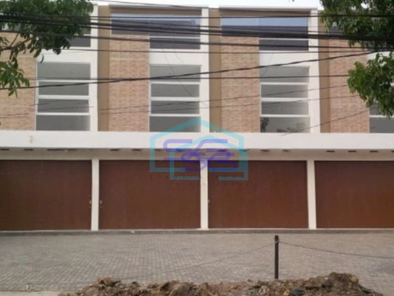 Di jual ruko baru mainroad holis Holis Cigondewah, Bandung Luas Bangunan  174 m²