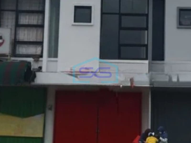 2-Story Shophouse for Rent with Large Parking in Jagakarsa, South Jakarta - Building Area 136m2