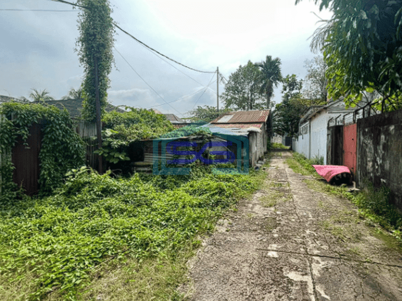 Disewakan Tanah di Jalan Veteran di Palembang Sumatera Selatan Jalan Lebar