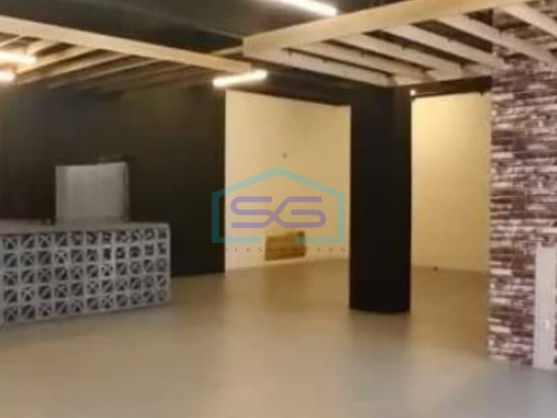 For Rent Excellent Condition Commercial Space on Sayap Pajajaran, Bandung West Java Building Area 200 m²