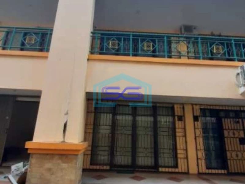 Dijual Ruko 3 Lantai Luas Bangunan  148 m² Lokasi Surabaya