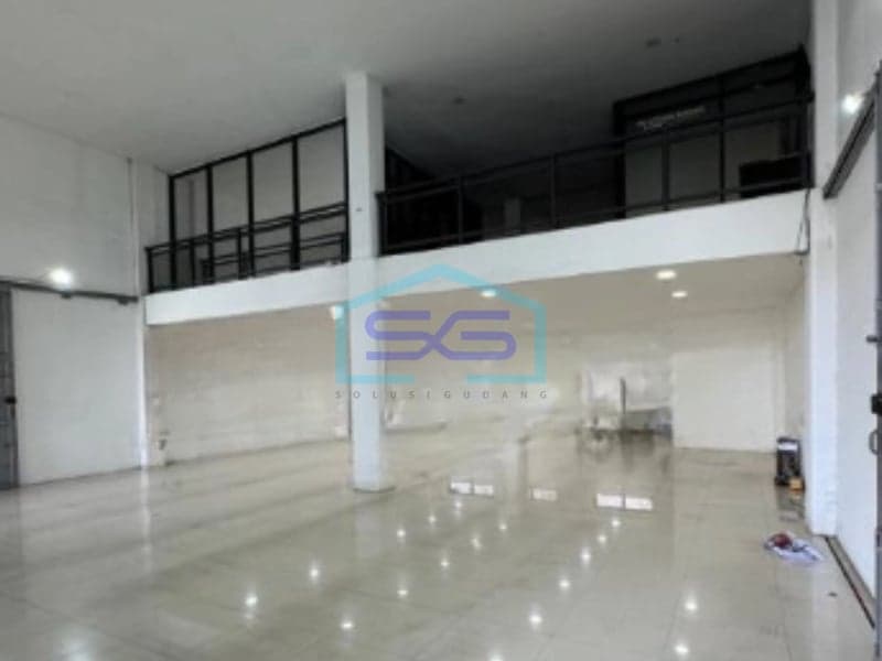 Disewakan Ruko 2 Lantai Luas Tanah 300 m² di Bandung Jawa Barat