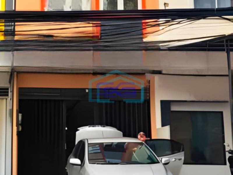 Dijual Ruko Lokasi Bebas Banjir Luas Tanah 108 m²  di Tanjung Duren Utara Jakarta Barat