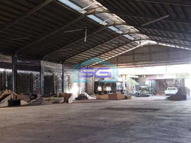 Disewakan Gudang Terbuka Dan Ruko Sunset Road Bali Badung LT 2400m2