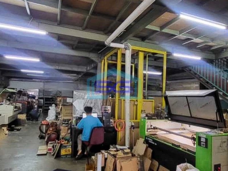 Disewakan Gudang 2 Lantai Siap Usaha Di Taman Tekno Serpong Tangerang LB 600m2