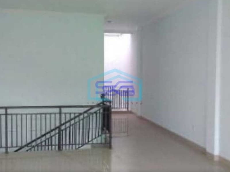 Disewakan Ruko Siap Pakai Hadap Jalan Raya Serpong Tangerang Selatan Luas Bangunan  240 m²