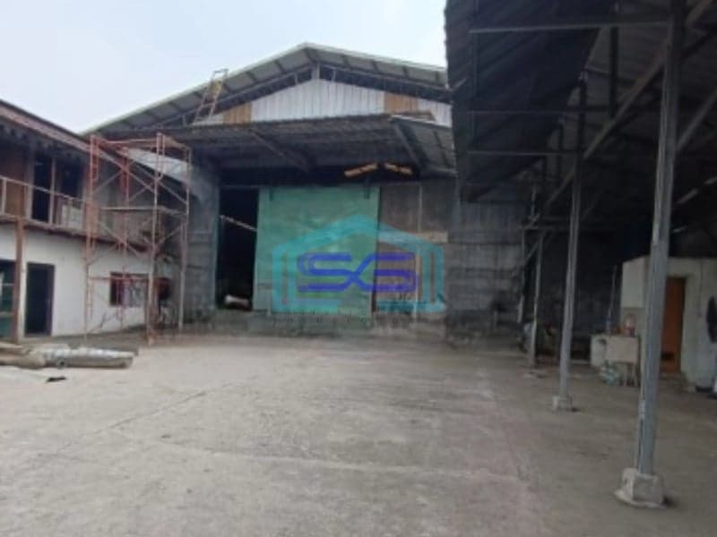 Disewakan Gudang Akses Container 40 Feet Luas Tanah  800 m² di Tangerang