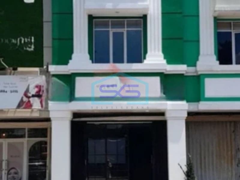 For Rent Beautiful 3.5 Floor Shophouse in Lebak Bulus South Jakarta Building Area 302m2