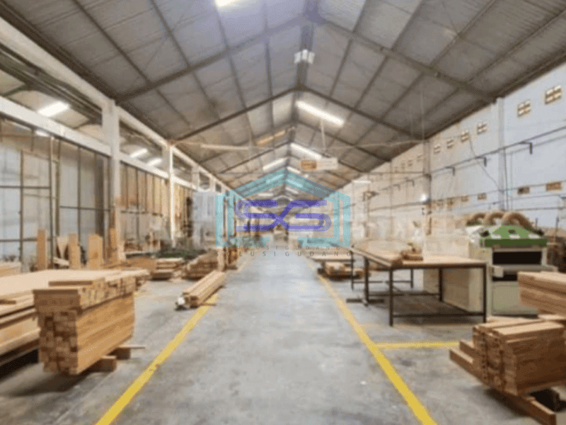 Dijual Gudang Industri SHM di Gatak Akses Kontainer & Tol Luas Tanah 6735 m²