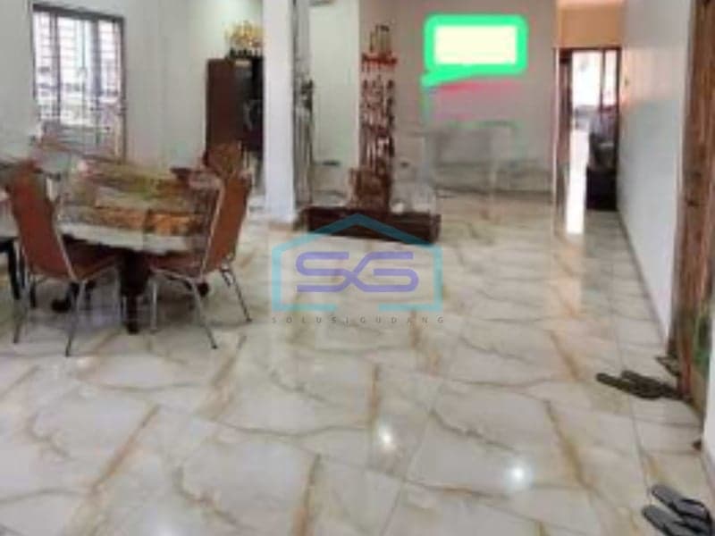 For Sale: Spacious Shop House, Land Area 404 m², Flood-Free, West Jakarta Location