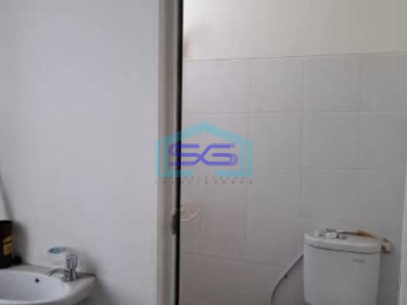 Disewakan Ruko 3 Lantai Lokasi Cikokol Tangerang Luas Bangunan 213 m²
