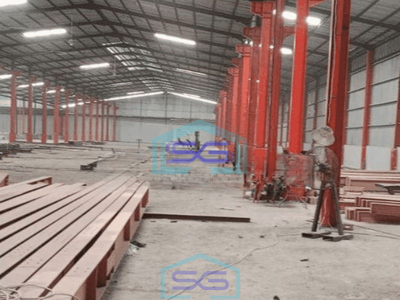 DIsewa gudang luas 1.1 ha di Legok