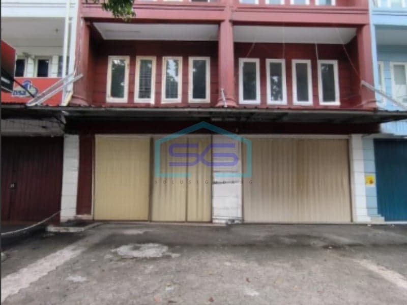 Disewakan Ruko Lokasi Strategis di Mampang Prapatan, Jakarta Selatan LB 240 m²