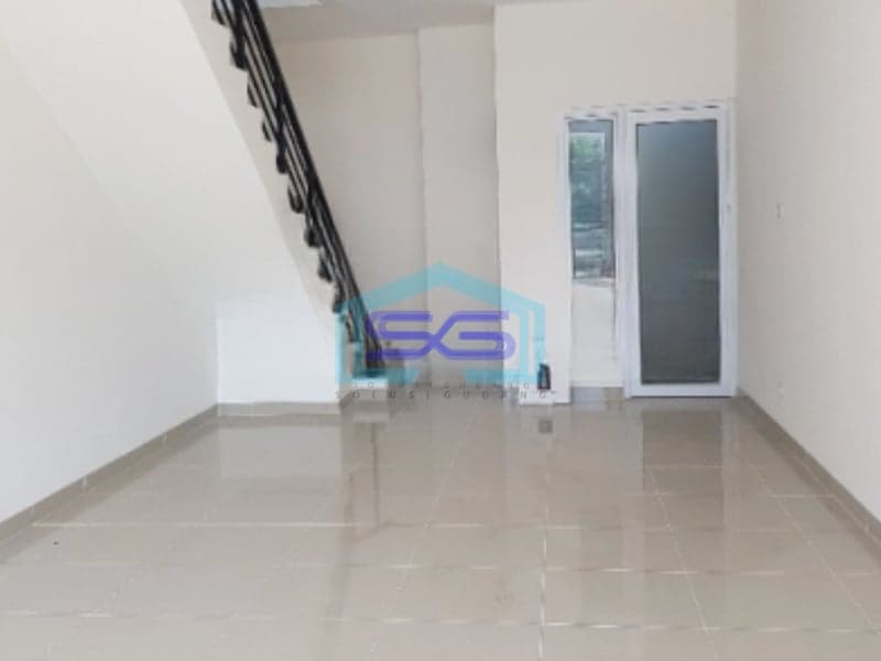 Dijual Ruko Lokasi Pinggir Jalan Raya Simongan Semarang Luas Bangunan 105 m²