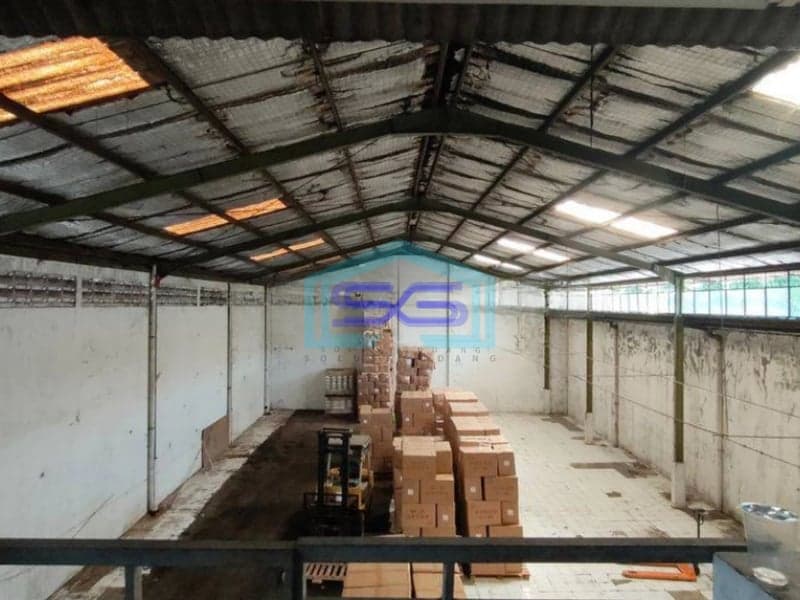 Disewakan Gudang di Holis Cigondewah Bandung Akses Kontainer 40 feet SHM Kawasan Industri