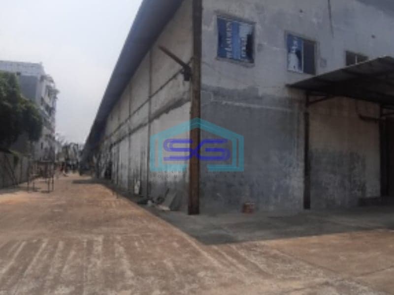 Disewakan Gudang Luas Tanah  5300 m² Lokasi di Pluit Jakarta Utara