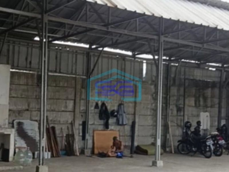 Disewakan Gudang Luas Bangunan 500 m²  Lokasi Cipondoh Tangerang
