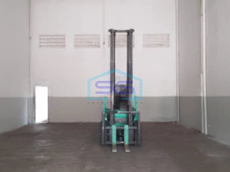 Disewakan Gudang Siap Huni Luas Tanah 324 m² Lokasi di Tangerang Banten