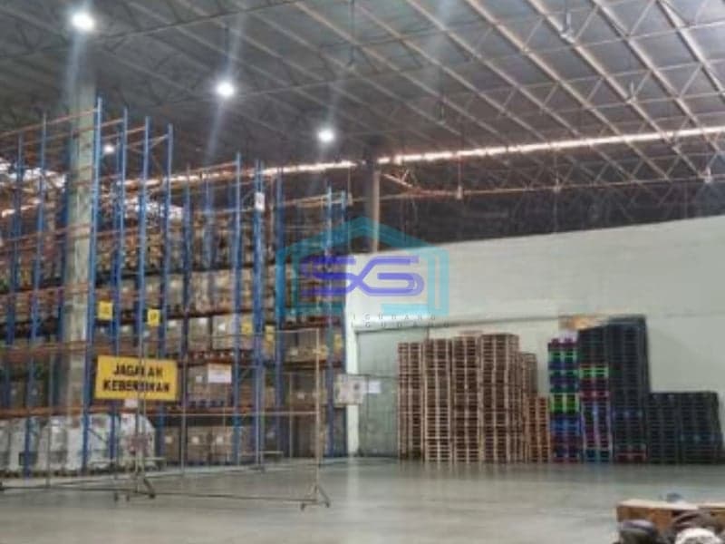 Disewakan Gudang Ada Loading Dock Luas Tanah 10000 m² Lokasi Cakung Jakarta Timur