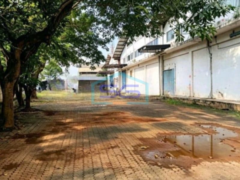 Warehouse for Rent Former Factory in Cileungsi Bogor, West Java 9000 sqm