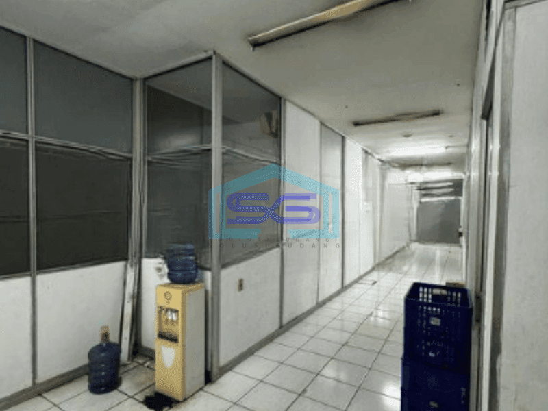 Dijual Gudang Siap Pakai Ada Kantor Luas Bangunan  1387 m² di Batu Ceper Tangerang