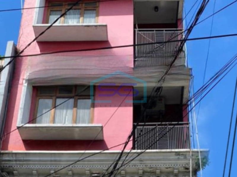 Dijual Ruko Luas Bangunan 360 m² Lokasi di Buah Batu Bandung