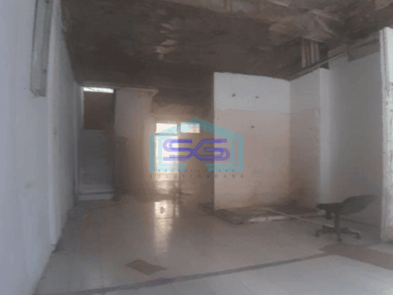 Disewa Ruko komersial 4lantai di Gajah Mada Jakarta Pusat