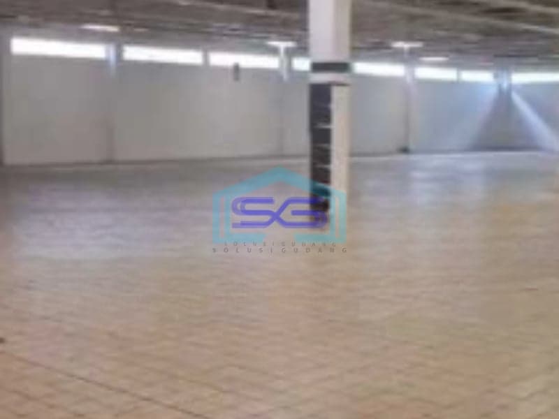 Disewakan Gudang Akses Container 40 Feet Luas Bangunan  5500 m²  di Tangerang