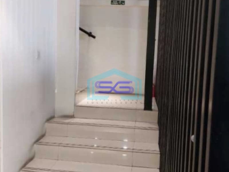 Disewakan Gudang Ada Kantor Luas Tanah 324 m² di Cakung Jakarta Timur
