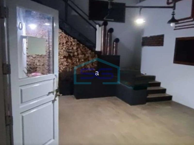 Disewakan Ruang Usaha Lokasi Strategis di Pelajar Pejuang, Bandung LB 461 m²