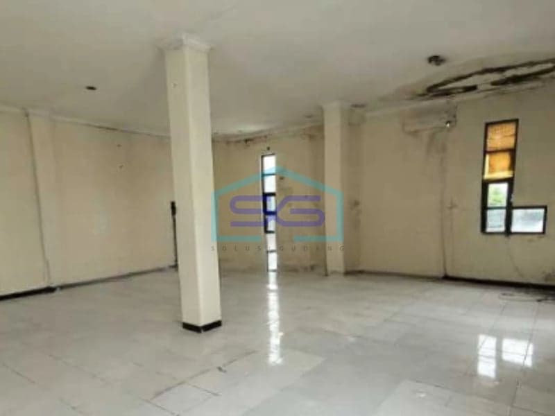 Disewakan Ruko Luas Tanah 150 m² 2 Lantai di Semarang
