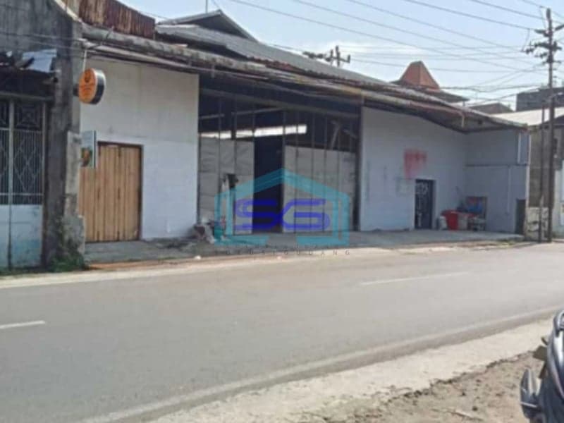 Dijual Gudang Strategis Industri Lokasi Pasar Kliwon Solo Jawa Tengah Luas Tanah 890m2