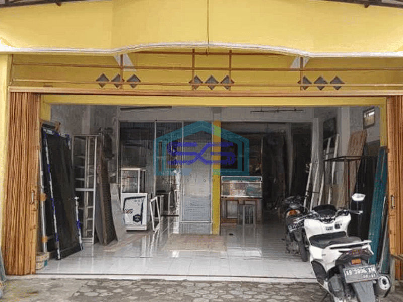 Disewakan Ruko Murah Area Gamping Dekat Dengan Tol Sleman Yogyakarta LB 350m2